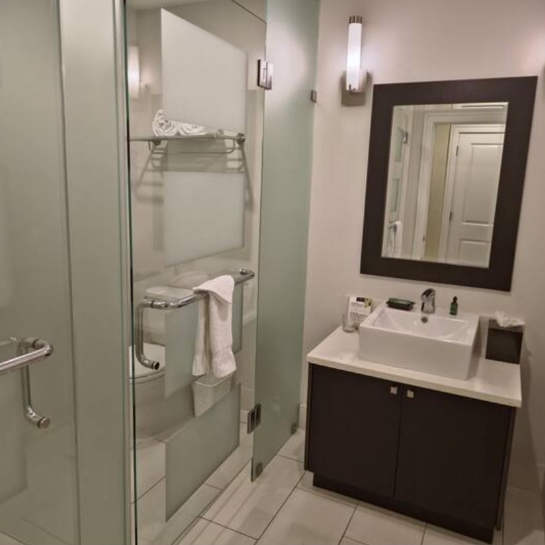 Luxury Two-Story Resort Condo: Shared Suite